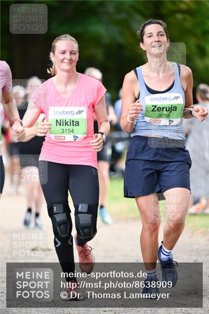 31.08.2025 - 21. Blankeneser Heldenlauf Dr. Thomas Lammeyer http://msf.ph/oto/8638909 31.08.2025 10:54:30 Laufen 3154, 3258 meine-sportfotos.de