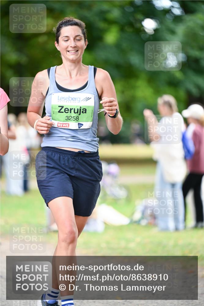 31.08.2025 - 21. Blankeneser Heldenlauf Dr. Thomas Lammeyer http://msf.ph/oto/8638910 31.08.2025 10:54:31 Laufen 3258 meine-sportfotos.de