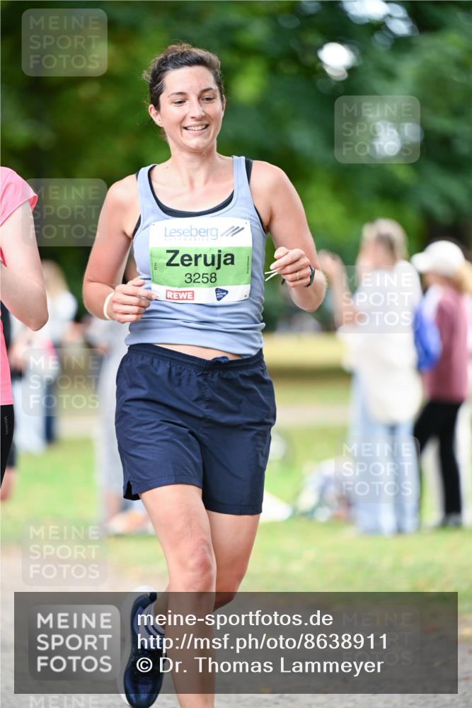 31.08.2025 - 21. Blankeneser Heldenlauf Dr. Thomas Lammeyer http://msf.ph/oto/8638911 31.08.2025 10:54:31 Laufen 3258 meine-sportfotos.de