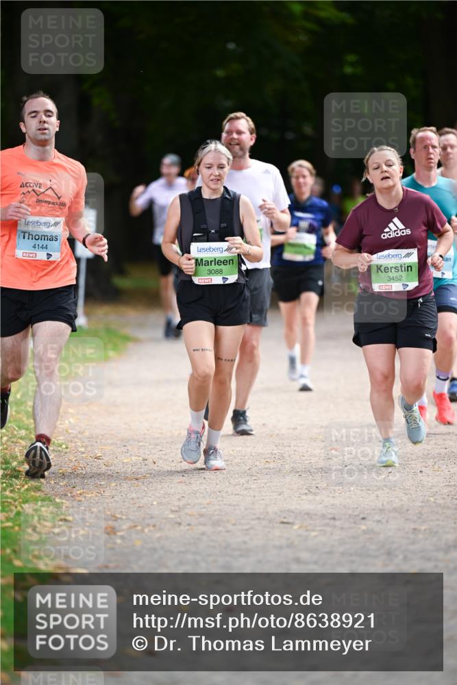 31.08.2025 - 21. Blankeneser Heldenlauf Dr. Thomas Lammeyer http://msf.ph/oto/8638921 31.08.2025 10:54:35 Laufen 202, 4144, 3088, 3452 meine-sportfotos.de
