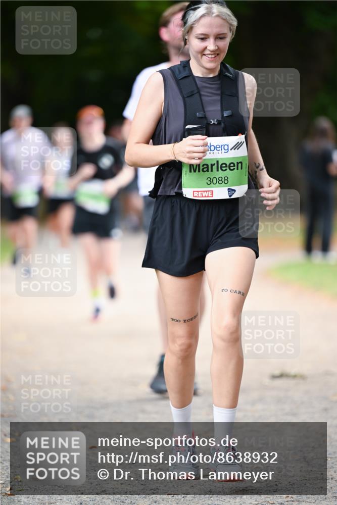 31.08.2025 - 21. Blankeneser Heldenlauf Dr. Thomas Lammeyer http://msf.ph/oto/8638932 31.08.2025 10:54:38 Laufen 3088 meine-sportfotos.de
