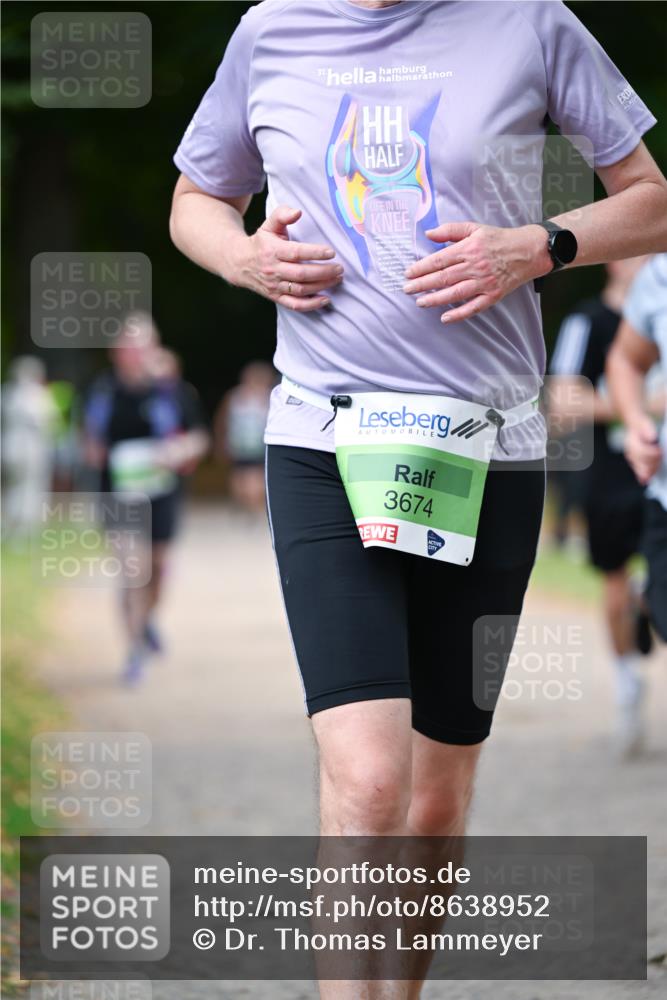 31.08.2025 - 21. Blankeneser Heldenlauf Dr. Thomas Lammeyer http://msf.ph/oto/8638952 31.08.2025 10:54:48 Laufen 3674 meine-sportfotos.de