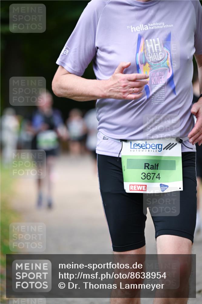 31.08.2025 - 21. Blankeneser Heldenlauf Dr. Thomas Lammeyer http://msf.ph/oto/8638954 31.08.2025 10:54:48 Laufen 31, 3674 meine-sportfotos.de