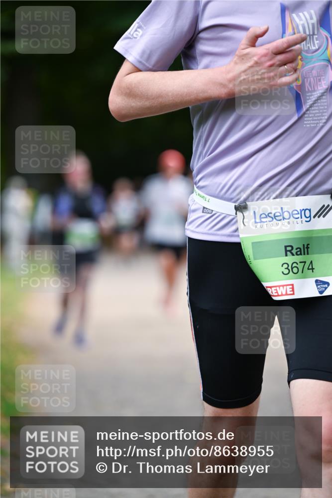 31.08.2025 - 21. Blankeneser Heldenlauf Dr. Thomas Lammeyer http://msf.ph/oto/8638955 31.08.2025 10:54:48 Laufen 3674 meine-sportfotos.de