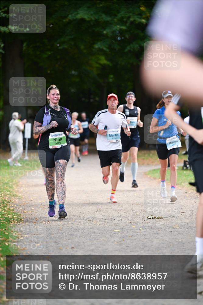 31.08.2025 - 21. Blankeneser Heldenlauf Dr. Thomas Lammeyer http://msf.ph/oto/8638957 31.08.2025 10:54:49 Laufen 3228, 4394, 4395 meine-sportfotos.de