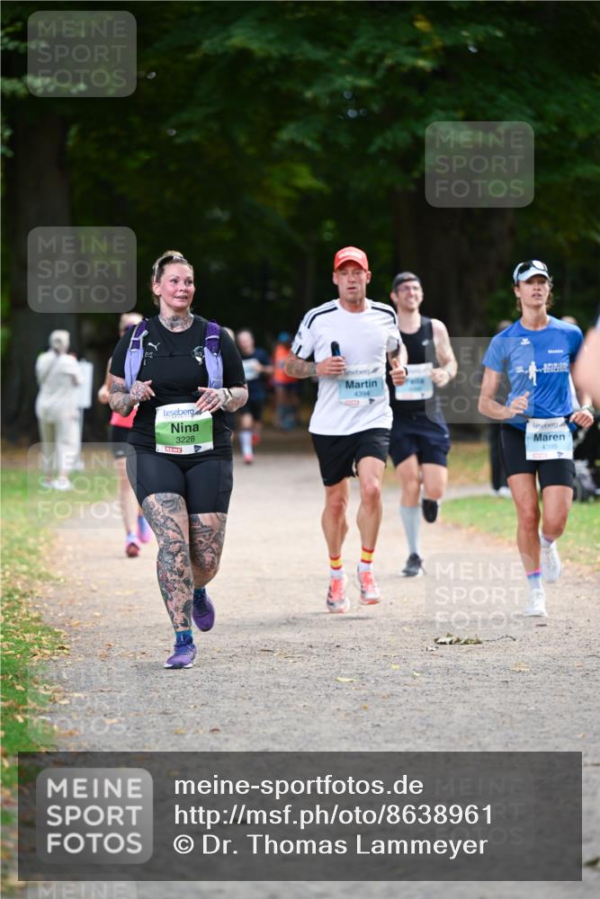 31.08.2025 - 21. Blankeneser Heldenlauf Dr. Thomas Lammeyer http://msf.ph/oto/8638961 31.08.2025 10:54:49 Laufen 3228, 4394, 4395 meine-sportfotos.de
