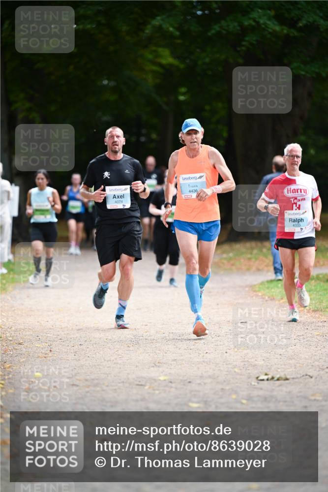 31.08.2025 - 21. Blankeneser Heldenlauf Dr. Thomas Lammeyer http://msf.ph/oto/8639028 31.08.2025 10:55:02 Laufen 4074, 4436, 4333 meine-sportfotos.de