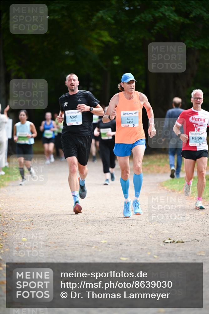 31.08.2025 - 21. Blankeneser Heldenlauf Dr. Thomas Lammeyer http://msf.ph/oto/8639030 31.08.2025 10:55:03 Laufen 4074, 4436, 4333 meine-sportfotos.de