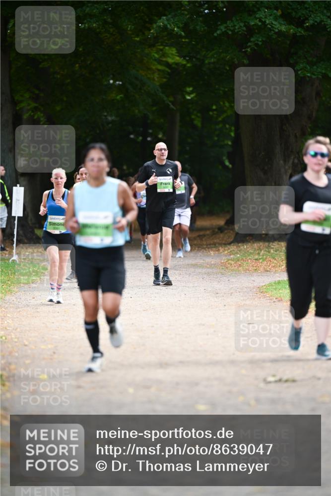 31.08.2025 - 21. Blankeneser Heldenlauf Dr. Thomas Lammeyer http://msf.ph/oto/8639047 31.08.2025 10:55:09 Laufen 3391, 3257 meine-sportfotos.de