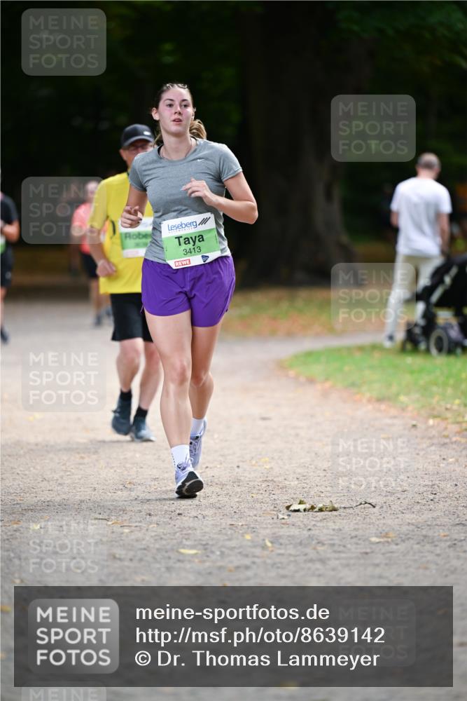 31.08.2025 - 21. Blankeneser Heldenlauf Dr. Thomas Lammeyer http://msf.ph/oto/8639142 31.08.2025 10:55:32 Laufen 3413 meine-sportfotos.de