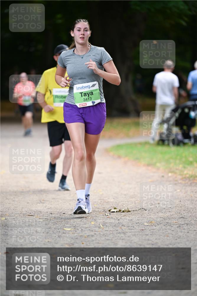 31.08.2025 - 21. Blankeneser Heldenlauf Dr. Thomas Lammeyer http://msf.ph/oto/8639147 31.08.2025 10:55:33 Laufen 3413 meine-sportfotos.de