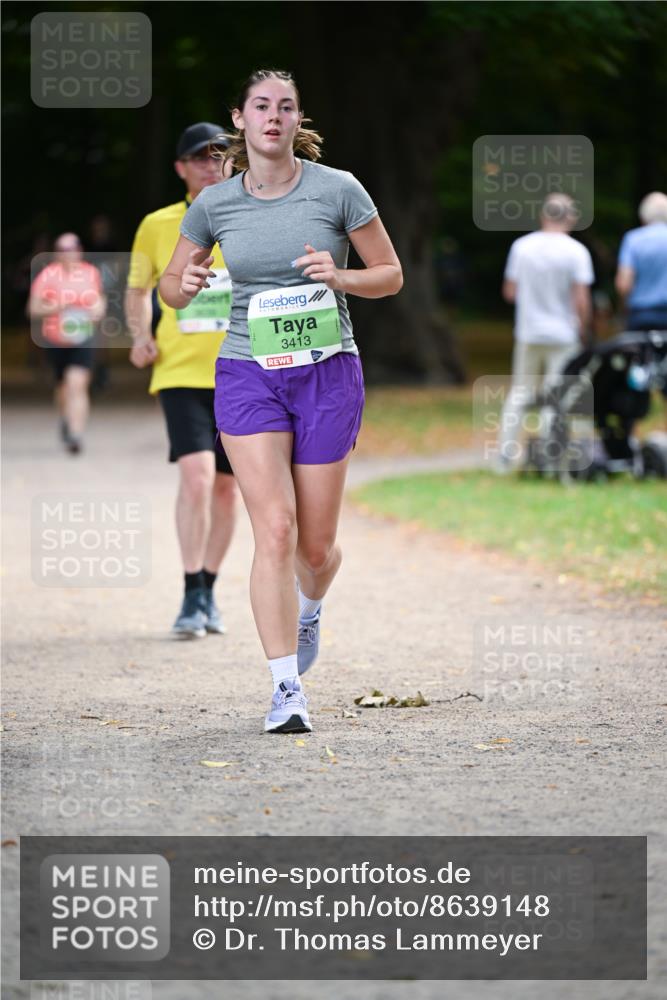 31.08.2025 - 21. Blankeneser Heldenlauf Dr. Thomas Lammeyer http://msf.ph/oto/8639148 31.08.2025 10:55:33 Laufen 3413 meine-sportfotos.de