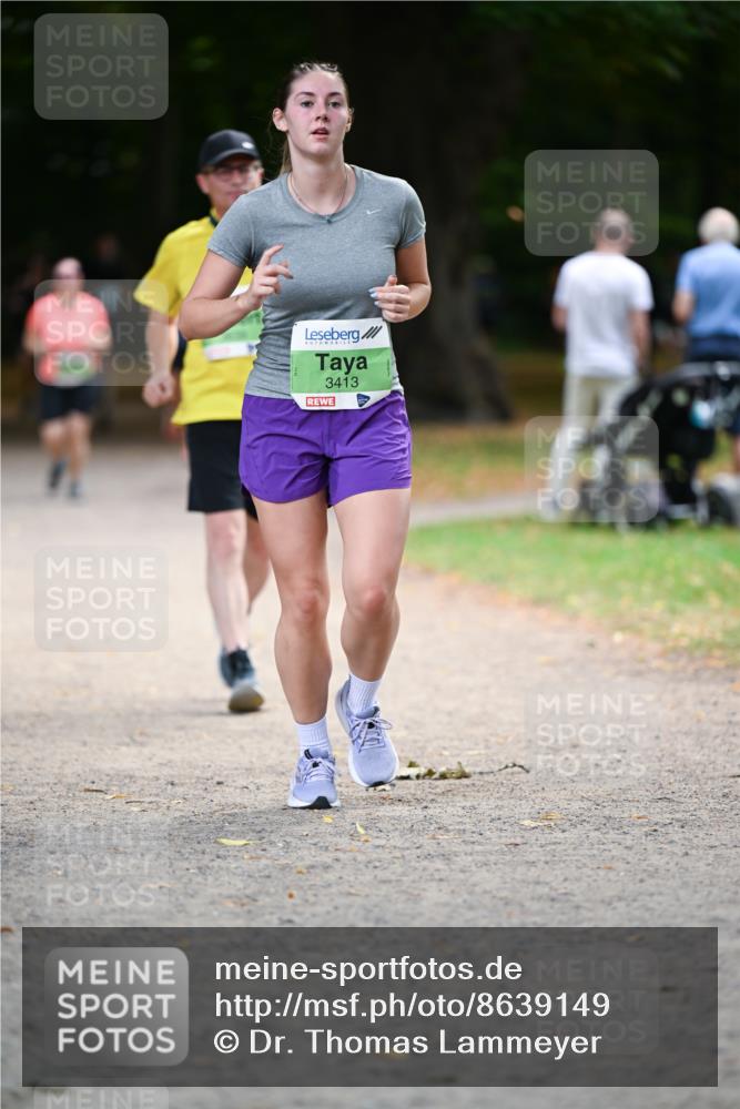 31.08.2025 - 21. Blankeneser Heldenlauf Dr. Thomas Lammeyer http://msf.ph/oto/8639149 31.08.2025 10:55:33 Laufen 3413 meine-sportfotos.de