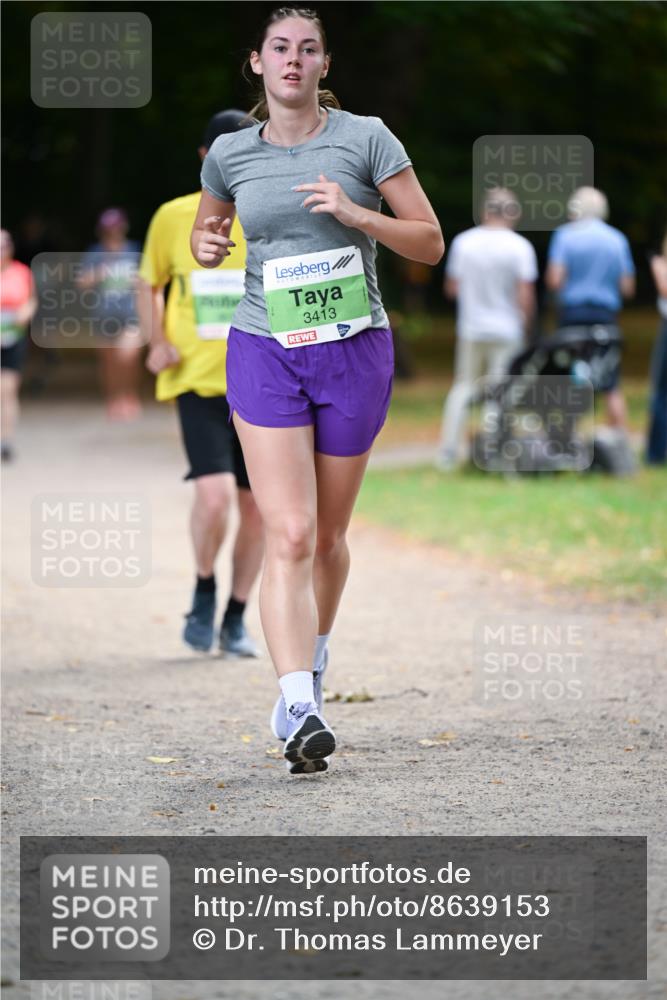 31.08.2025 - 21. Blankeneser Heldenlauf Dr. Thomas Lammeyer http://msf.ph/oto/8639153 31.08.2025 10:55:34 Laufen 3413 meine-sportfotos.de