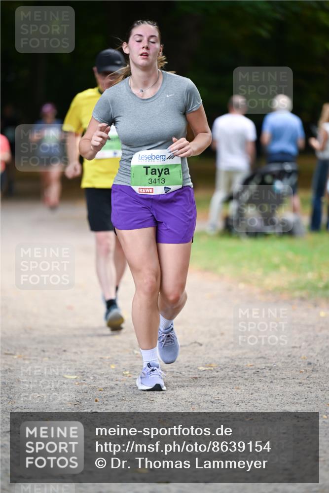 31.08.2025 - 21. Blankeneser Heldenlauf Dr. Thomas Lammeyer http://msf.ph/oto/8639154 31.08.2025 10:55:34 Laufen 3413 meine-sportfotos.de