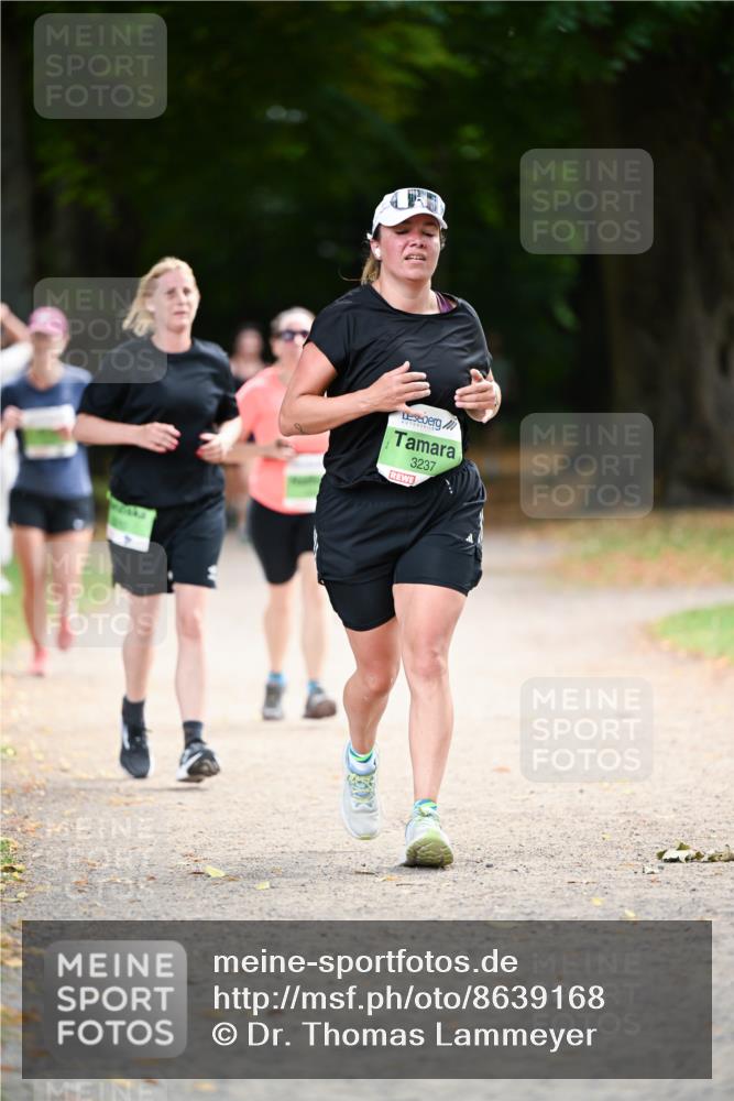 31.08.2025 - 21. Blankeneser Heldenlauf Dr. Thomas Lammeyer http://msf.ph/oto/8639168 31.08.2025 10:55:40 Laufen 3237 meine-sportfotos.de