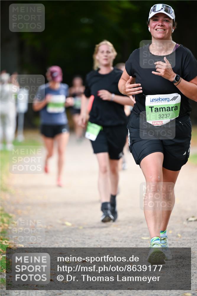 31.08.2025 - 21. Blankeneser Heldenlauf Dr. Thomas Lammeyer http://msf.ph/oto/8639177 31.08.2025 10:55:41 Laufen 3237 meine-sportfotos.de