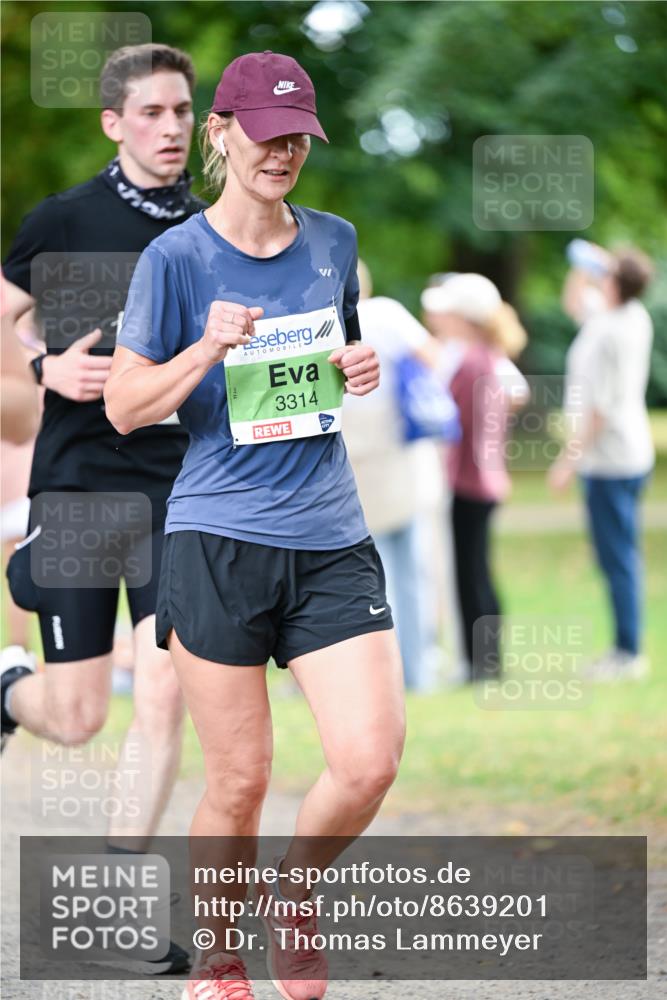 31.08.2025 - 21. Blankeneser Heldenlauf Dr. Thomas Lammeyer http://msf.ph/oto/8639201 31.08.2025 10:55:46 Laufen 3314 meine-sportfotos.de