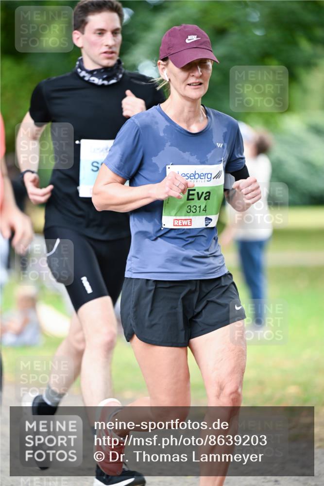 31.08.2025 - 21. Blankeneser Heldenlauf Dr. Thomas Lammeyer http://msf.ph/oto/8639203 31.08.2025 10:55:47 Laufen 3314 meine-sportfotos.de