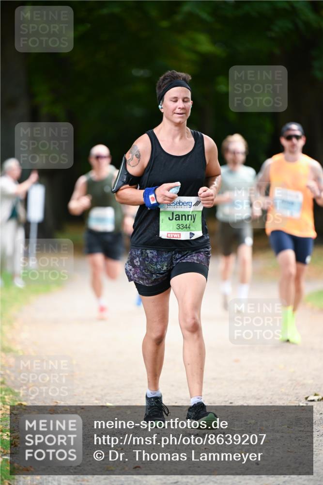 31.08.2025 - 21. Blankeneser Heldenlauf Dr. Thomas Lammeyer http://msf.ph/oto/8639207 31.08.2025 10:55:52 Laufen 3344 meine-sportfotos.de
