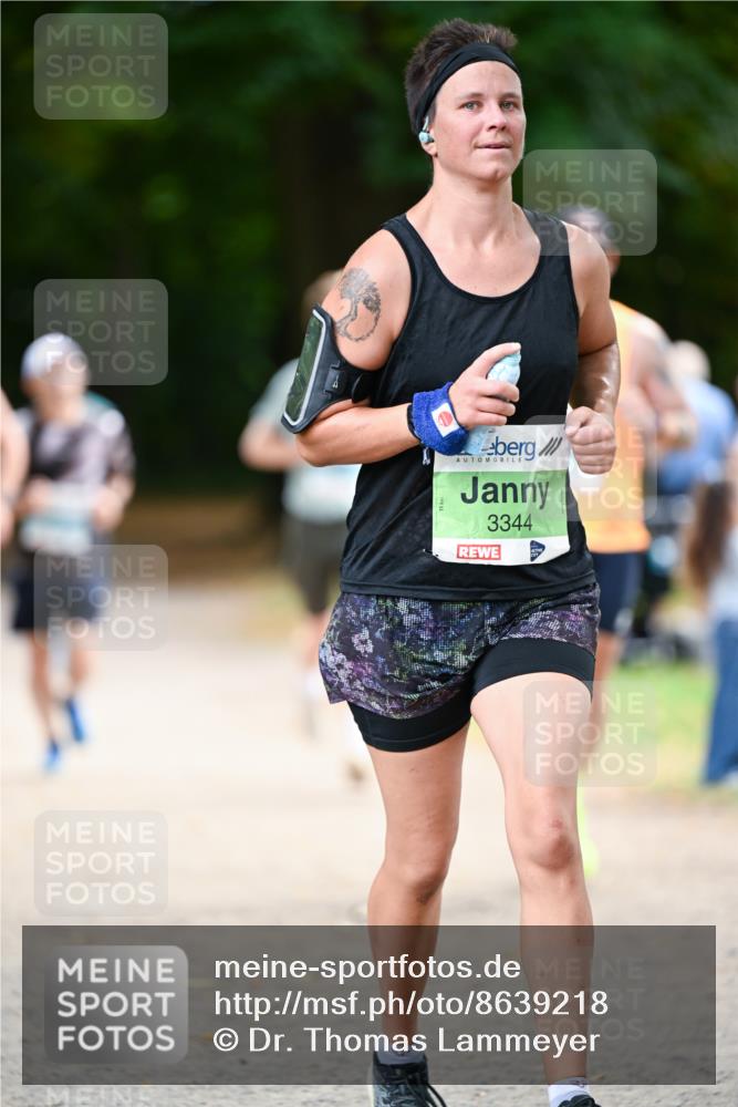 31.08.2025 - 21. Blankeneser Heldenlauf Dr. Thomas Lammeyer http://msf.ph/oto/8639218 31.08.2025 10:55:54 Laufen 3344 meine-sportfotos.de