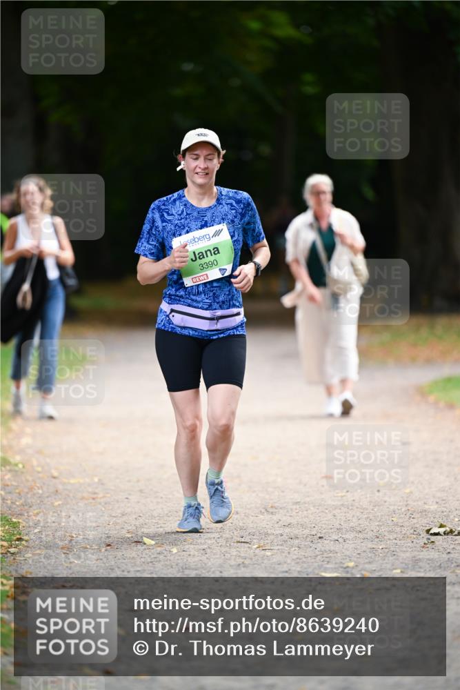 31.08.2025 - 21. Blankeneser Heldenlauf Dr. Thomas Lammeyer http://msf.ph/oto/8639240 31.08.2025 10:56:03 Laufen 3390 meine-sportfotos.de