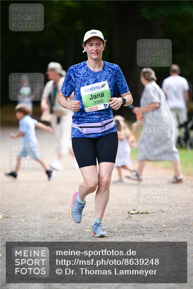 31.08.2025 - 21. Blankeneser Heldenlauf Dr. Thomas Lammeyer http://msf.ph/oto/8639248 31.08.2025 10:56:04 Laufen 3390 meine-sportfotos.de