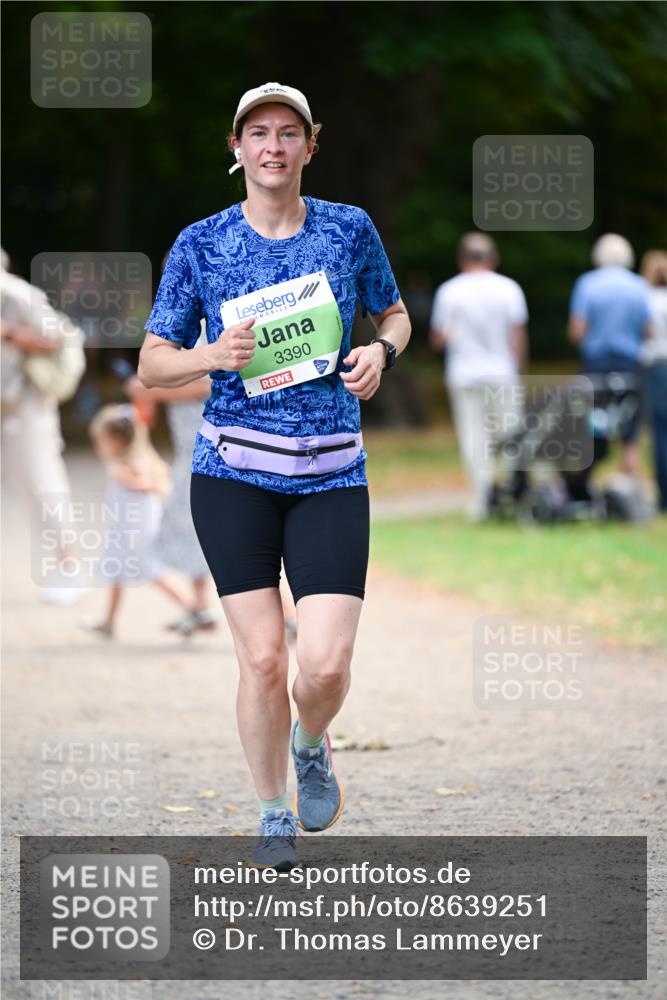 31.08.2025 - 21. Blankeneser Heldenlauf Dr. Thomas Lammeyer http://msf.ph/oto/8639251 31.08.2025 10:56:04 Laufen 3390 meine-sportfotos.de