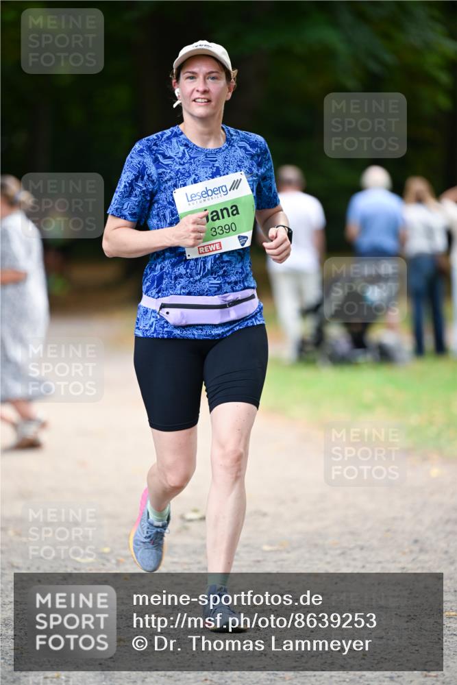 31.08.2025 - 21. Blankeneser Heldenlauf Dr. Thomas Lammeyer http://msf.ph/oto/8639253 31.08.2025 10:56:04 Laufen 3390 meine-sportfotos.de