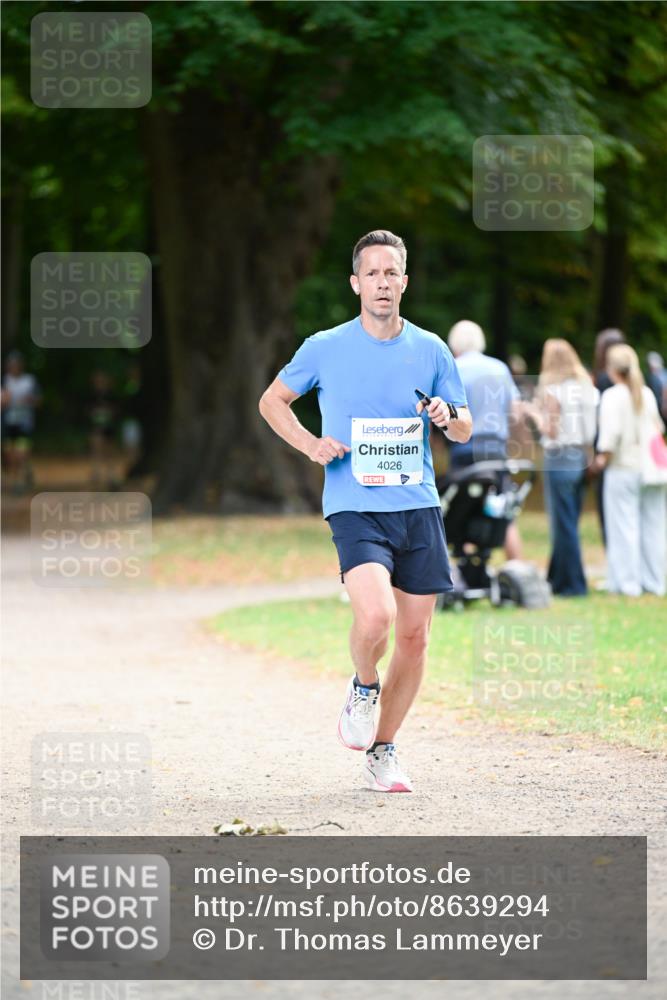 31.08.2025 - 21. Blankeneser Heldenlauf Dr. Thomas Lammeyer http://msf.ph/oto/8639294 31.08.2025 10:56:24 Laufen 4026 meine-sportfotos.de