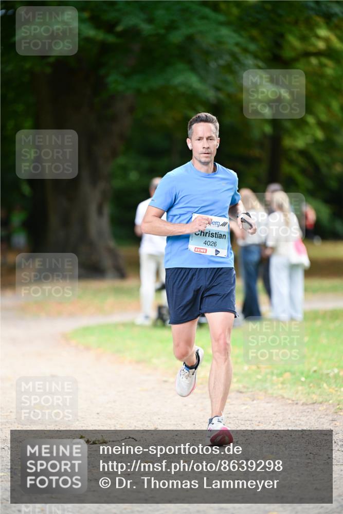 31.08.2025 - 21. Blankeneser Heldenlauf Dr. Thomas Lammeyer http://msf.ph/oto/8639298 31.08.2025 10:56:24 Laufen 4026 meine-sportfotos.de