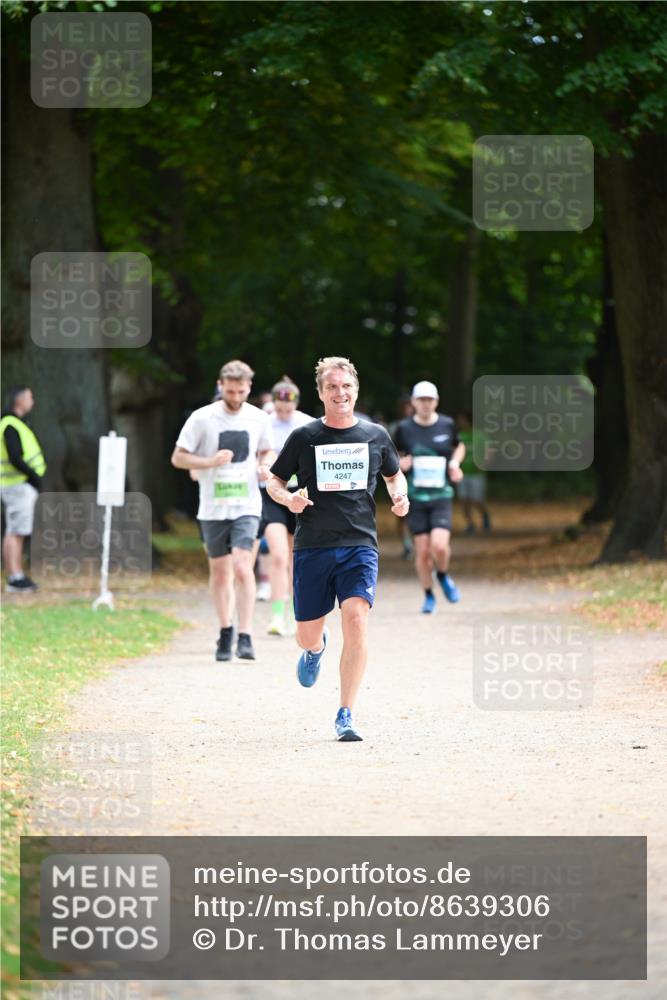 31.08.2025 - 21. Blankeneser Heldenlauf Dr. Thomas Lammeyer http://msf.ph/oto/8639306 31.08.2025 10:56:26 Laufen 4247 meine-sportfotos.de