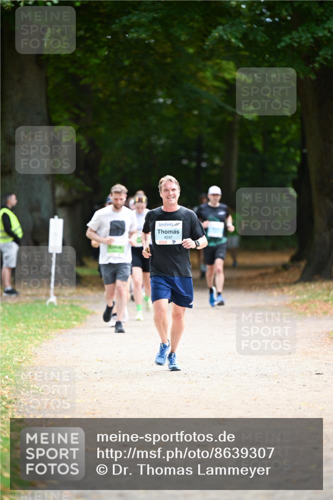 31.08.2025 - 21. Blankeneser Heldenlauf Dr. Thomas Lammeyer http://msf.ph/oto/8639307 31.08.2025 10:56:27 Laufen 4247 meine-sportfotos.de
