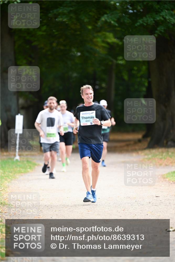 31.08.2025 - 21. Blankeneser Heldenlauf Dr. Thomas Lammeyer http://msf.ph/oto/8639313 31.08.2025 10:56:27 Laufen 4247 meine-sportfotos.de