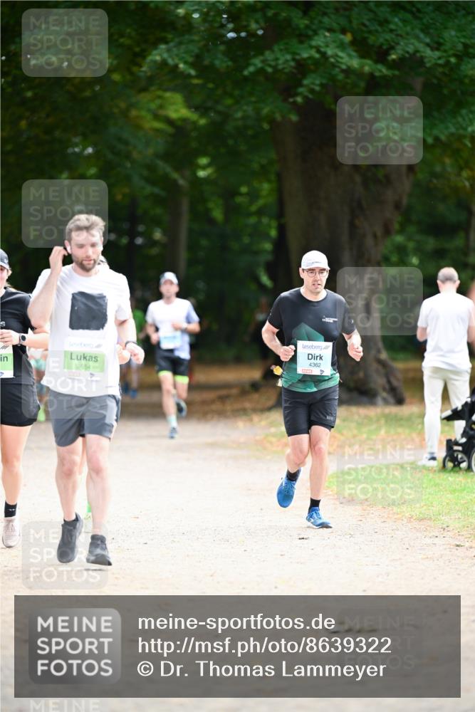 31.08.2025 - 21. Blankeneser Heldenlauf Dr. Thomas Lammeyer http://msf.ph/oto/8639322 31.08.2025 10:56:32 Laufen 3654, 4362 meine-sportfotos.de