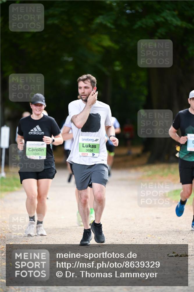 31.08.2025 - 21. Blankeneser Heldenlauf Dr. Thomas Lammeyer http://msf.ph/oto/8639329 31.08.2025 10:56:33 Laufen 3346, 3654 meine-sportfotos.de