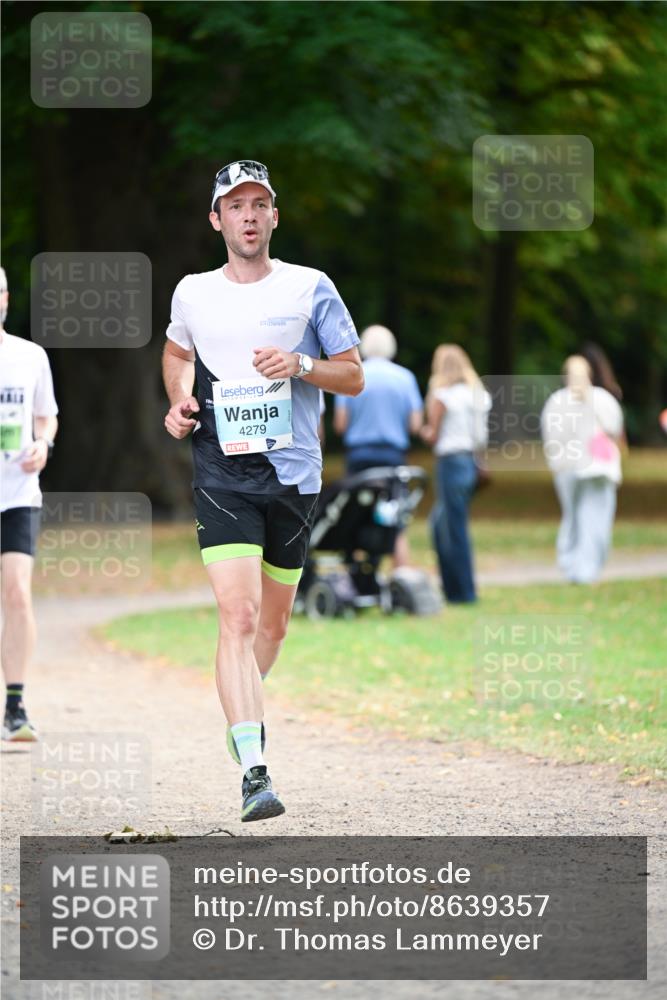 31.08.2025 - 21. Blankeneser Heldenlauf Dr. Thomas Lammeyer http://msf.ph/oto/8639357 31.08.2025 10:56:40 Laufen 4279 meine-sportfotos.de
