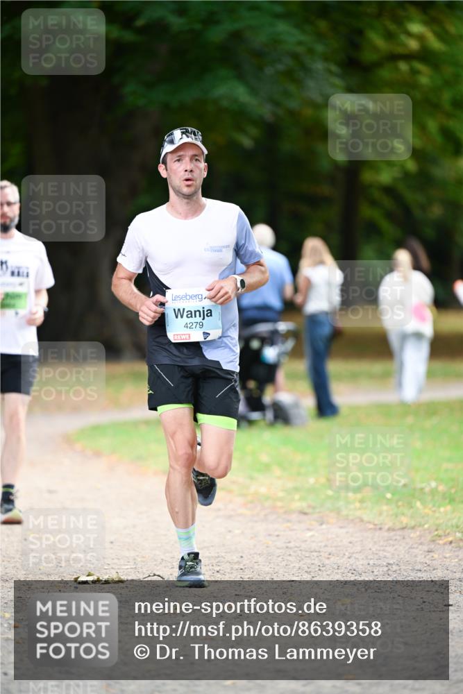 31.08.2025 - 21. Blankeneser Heldenlauf Dr. Thomas Lammeyer http://msf.ph/oto/8639358 31.08.2025 10:56:40 Laufen 4279 meine-sportfotos.de