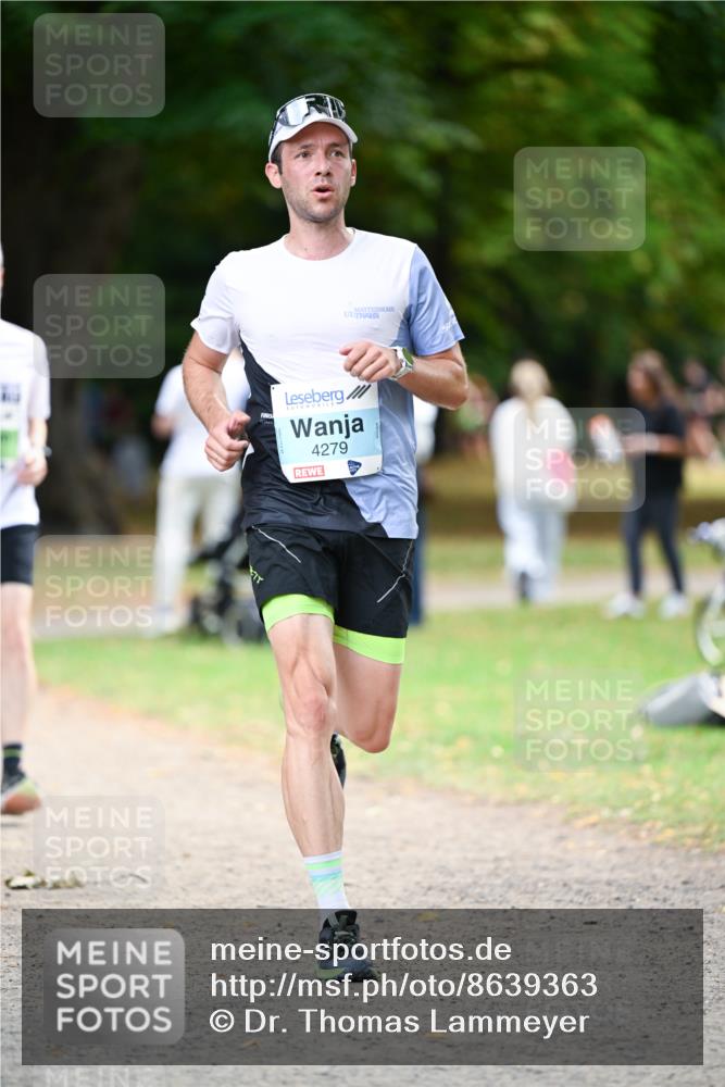 31.08.2025 - 21. Blankeneser Heldenlauf Dr. Thomas Lammeyer http://msf.ph/oto/8639363 31.08.2025 10:56:40 Laufen 4279 meine-sportfotos.de
