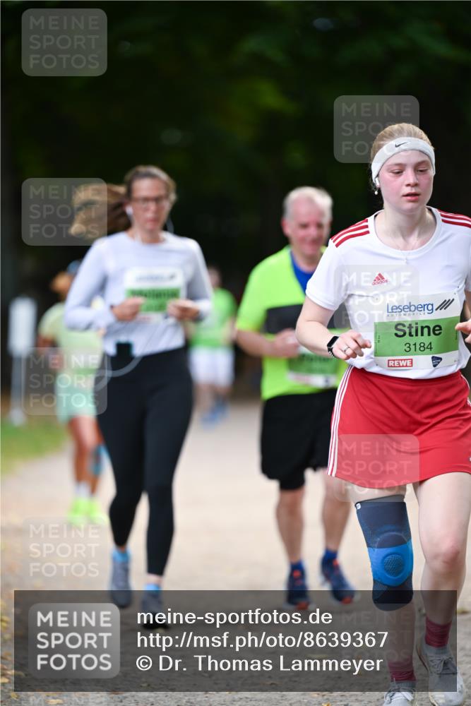 31.08.2025 - 21. Blankeneser Heldenlauf Dr. Thomas Lammeyer http://msf.ph/oto/8639367 31.08.2025 10:56:41 Laufen 3184 meine-sportfotos.de