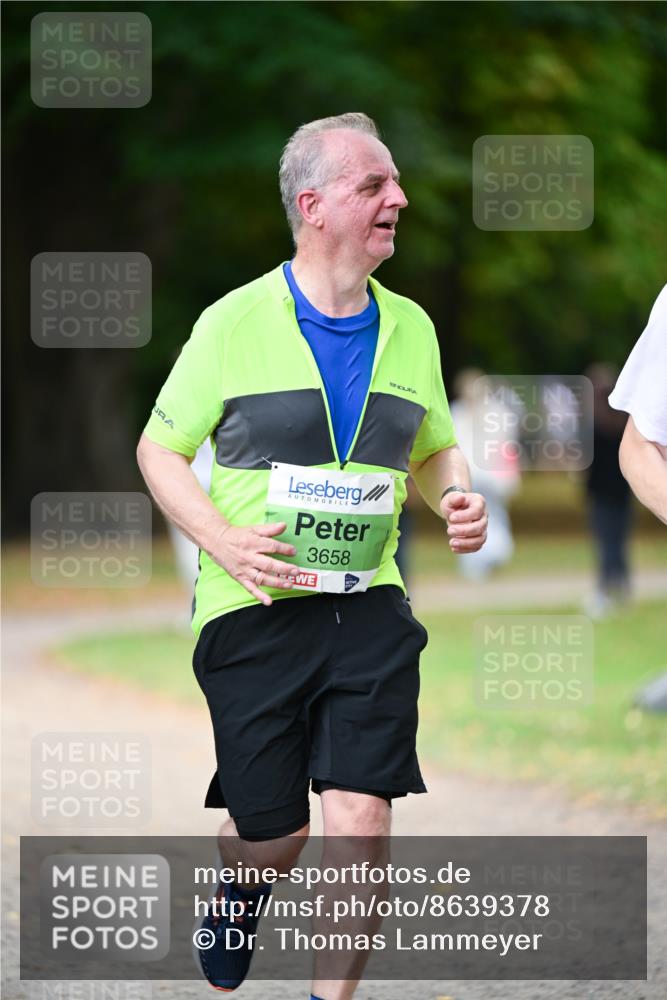 31.08.2025 - 21. Blankeneser Heldenlauf Dr. Thomas Lammeyer http://msf.ph/oto/8639378 31.08.2025 10:56:44 Laufen 3658 meine-sportfotos.de