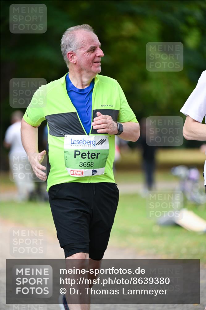 31.08.2025 - 21. Blankeneser Heldenlauf Dr. Thomas Lammeyer http://msf.ph/oto/8639380 31.08.2025 10:56:44 Laufen 3658 meine-sportfotos.de