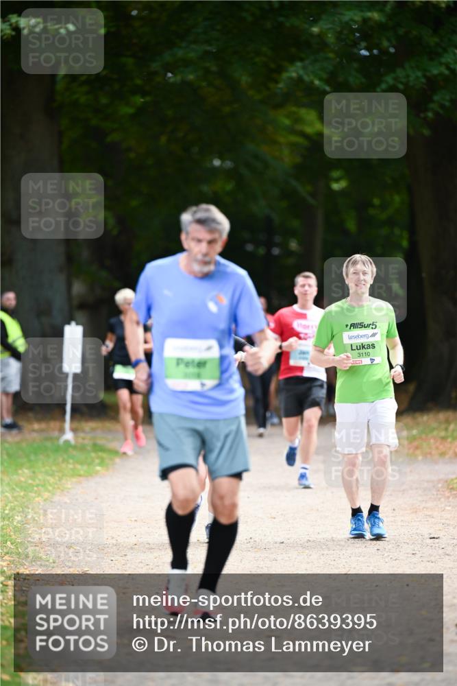 31.08.2025 - 21. Blankeneser Heldenlauf Dr. Thomas Lammeyer http://msf.ph/oto/8639395 31.08.2025 10:56:50 Laufen 5, 3110 meine-sportfotos.de