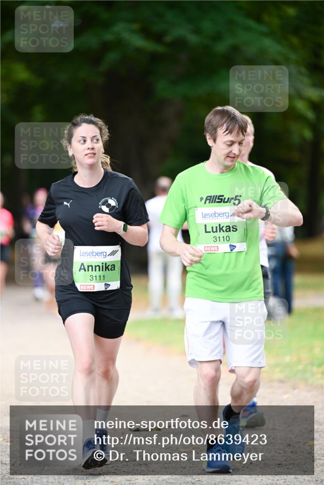 31.08.2025 - 21. Blankeneser Heldenlauf Dr. Thomas Lammeyer http://msf.ph/oto/8639423 31.08.2025 10:56:54 Laufen 3111, 5, 3110 meine-sportfotos.de