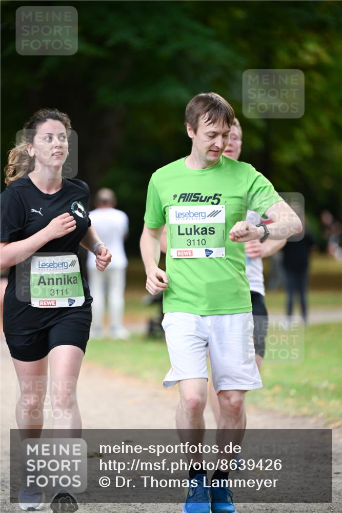 31.08.2025 - 21. Blankeneser Heldenlauf Dr. Thomas Lammeyer http://msf.ph/oto/8639426 31.08.2025 10:56:55 Laufen 3111, 5, 3110 meine-sportfotos.de