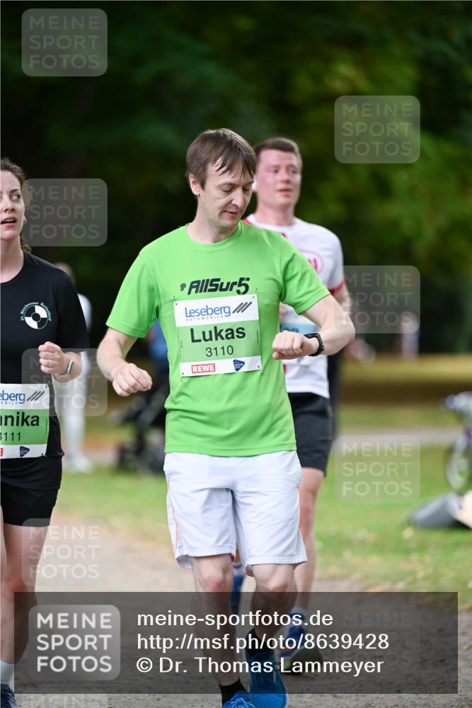 31.08.2025 - 21. Blankeneser Heldenlauf Dr. Thomas Lammeyer http://msf.ph/oto/8639428 31.08.2025 10:56:55 Laufen 3111, 5, 3110 meine-sportfotos.de