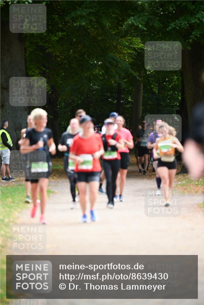 31.08.2025 - 21. Blankeneser Heldenlauf Dr. Thomas Lammeyer http://msf.ph/oto/8639430 31.08.2025 10:56:56 Laufen  meine-sportfotos.de