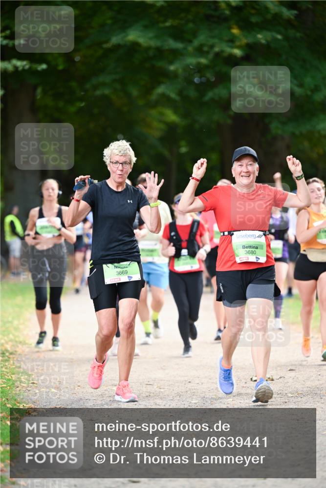 31.08.2025 - 21. Blankeneser Heldenlauf Dr. Thomas Lammeyer http://msf.ph/oto/8639441 31.08.2025 10:57:01 Laufen 3669, 3680 meine-sportfotos.de