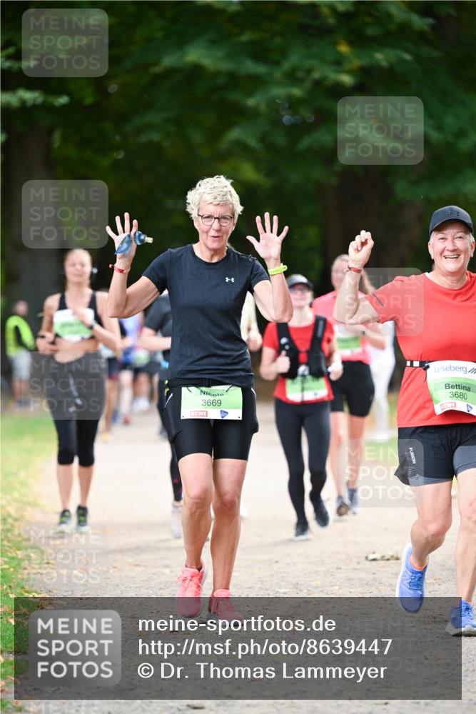 31.08.2025 - 21. Blankeneser Heldenlauf Dr. Thomas Lammeyer http://msf.ph/oto/8639447 31.08.2025 10:57:02 Laufen 3669, 3680 meine-sportfotos.de