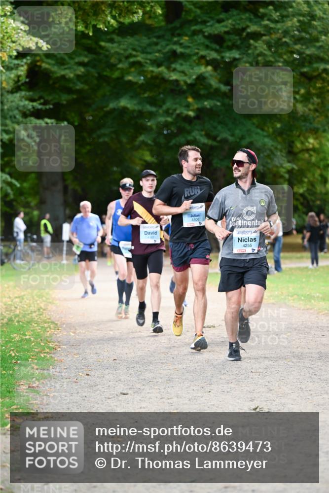 31.08.2025 - 21. Blankeneser Heldenlauf Dr. Thomas Lammeyer http://msf.ph/oto/8639473 31.08.2025 10:57:09 Laufen 4167, 4406, 4255 meine-sportfotos.de